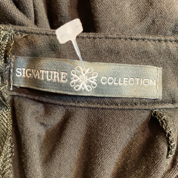 Long Gold Zipper Dress - Picture 9 of 9